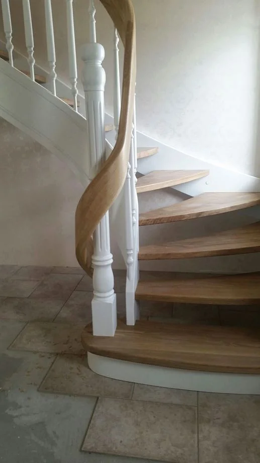 Schody ze Wstęgami